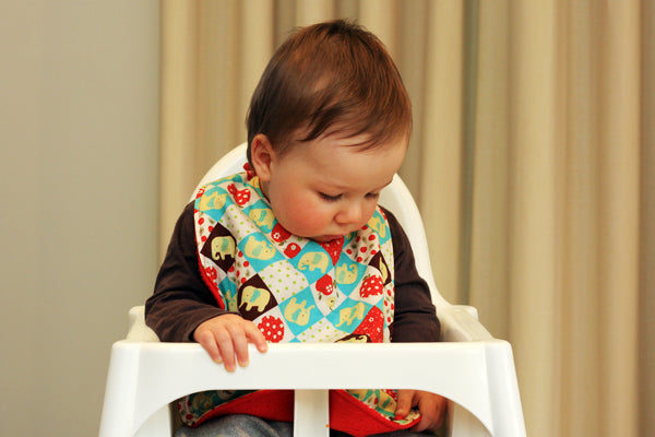 Use KAM Snap Fasteners to Make An Extra Large Mega Baby Bib